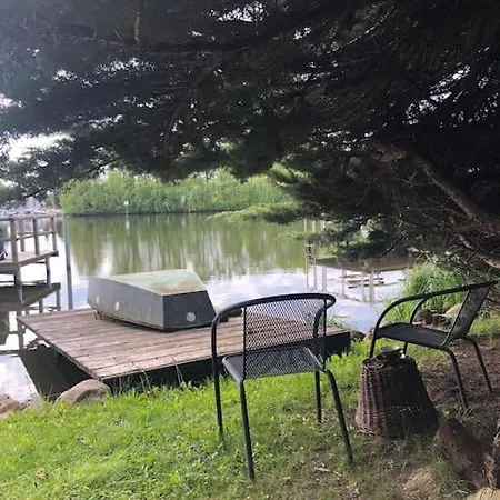 Hébergement de vacances Lakeside Studio, Haus Mit Seezugang Nur Fuer Urlauber Königs Wusterhausen