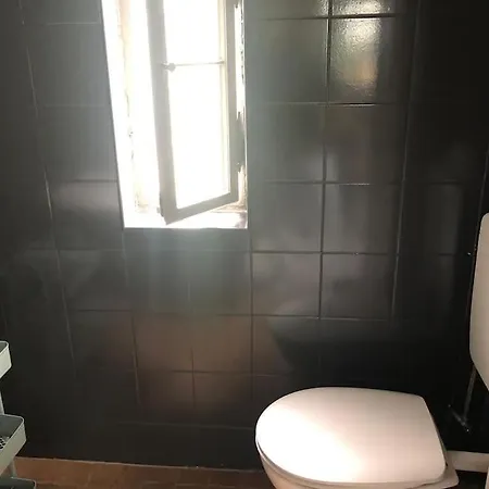 Hébergement de vacances Lakeside Studio, Haus Mit Seezugang Nur Fuer Urlauber