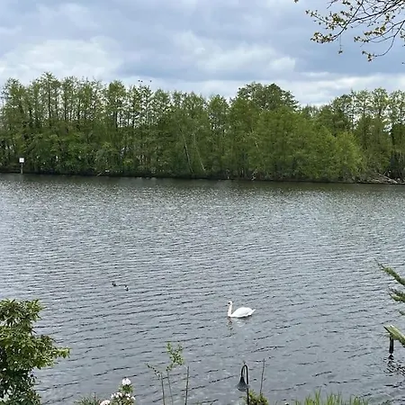 Lakeside Studio - Haus Mit Seezugang *